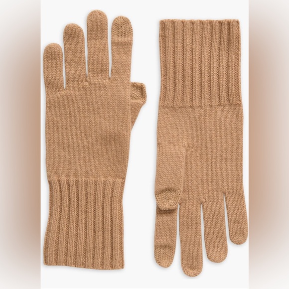 NIB 100% cashmere gloves in camel tan one size brand new giftable - Picture 1 of 11